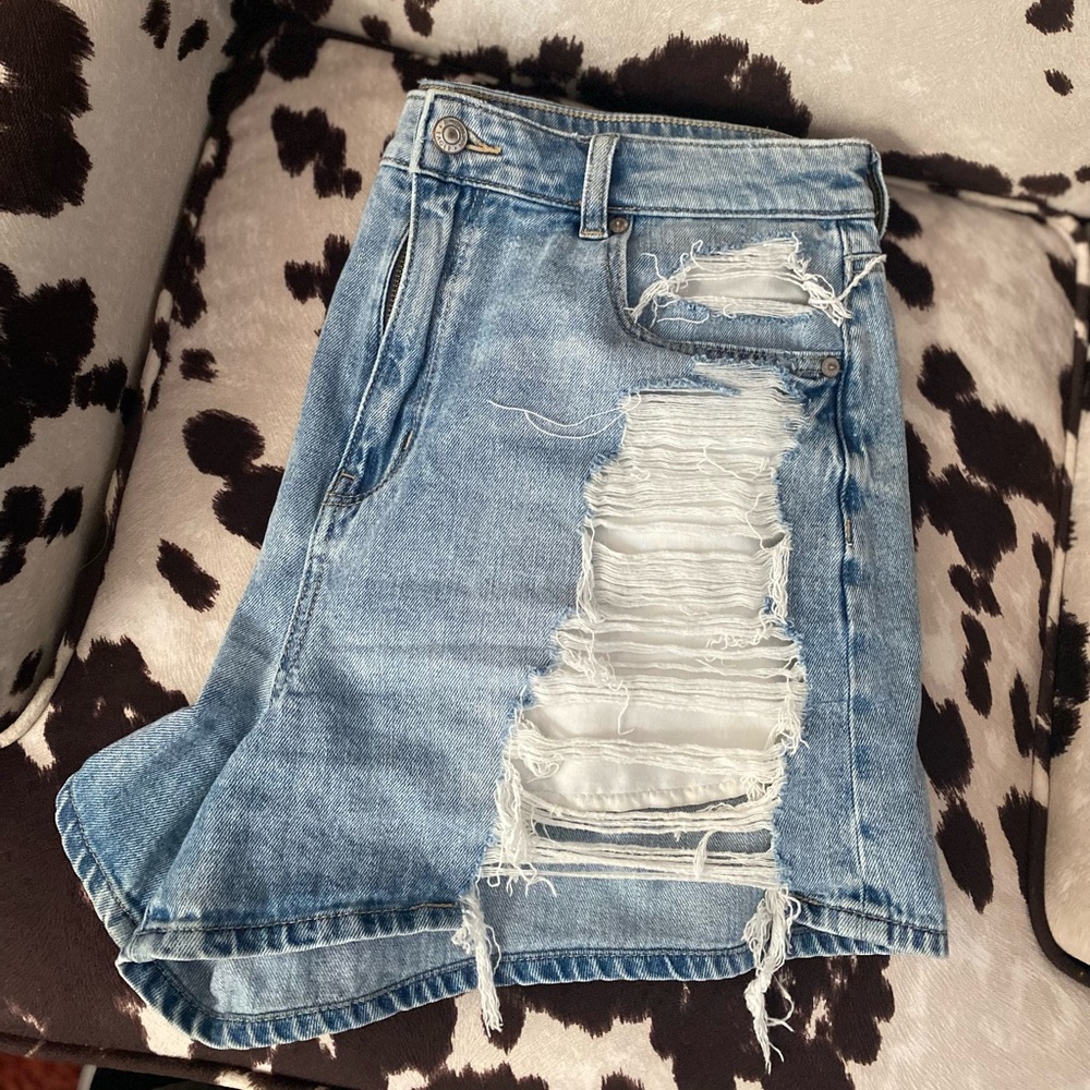 Distressed Jean Mom Shorts